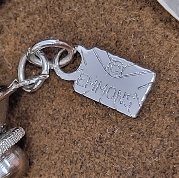 Louis Vuitton Damier Cufflink Case NWOT with COA, Dustbag & Box - Picture 13 of 15